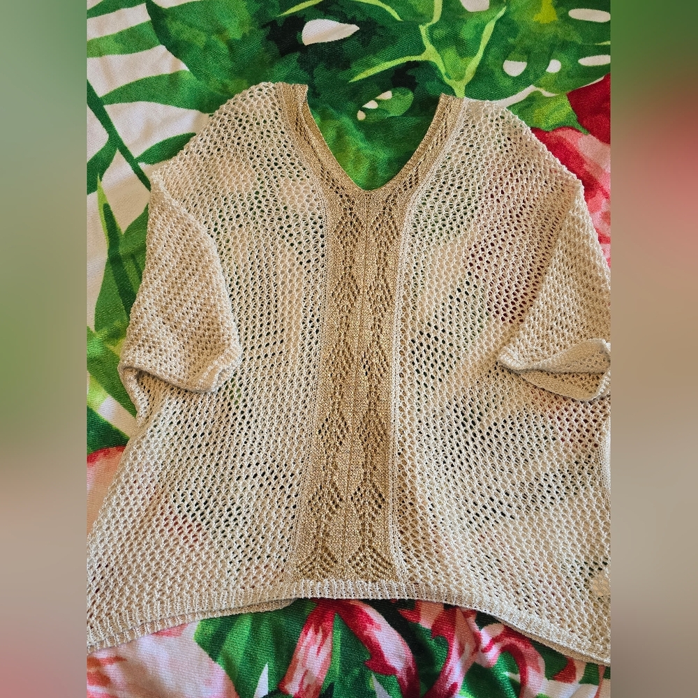 Italian Knit Tan And Glitter Gold Pull Over Cover